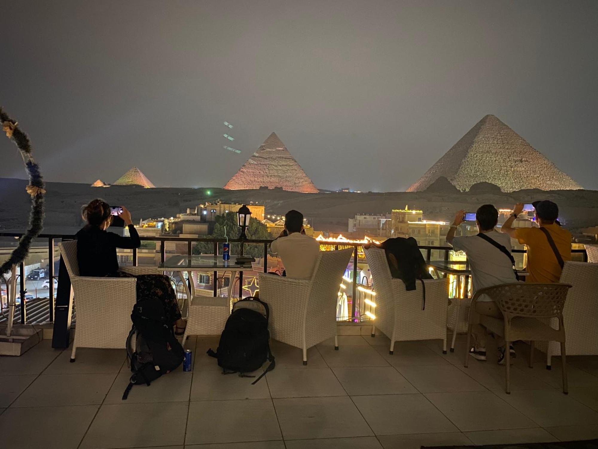 Golden Pyramids Inn Kafret el-Gabal Eksteriør bilde