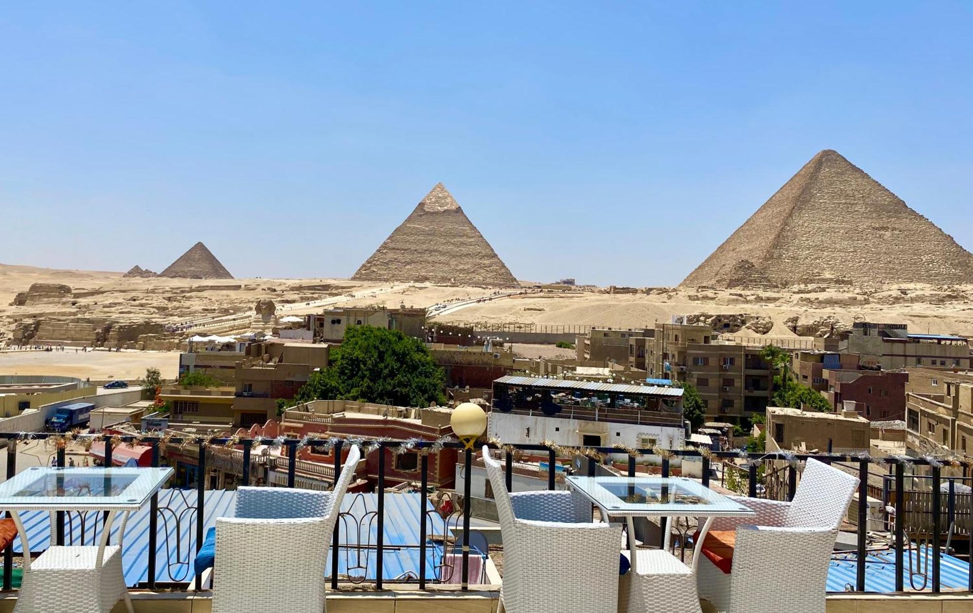 Golden Pyramids Inn Kafret el-Gabal Eksteriør bilde